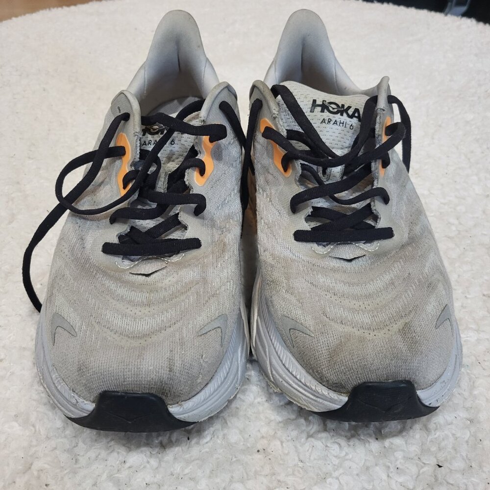 Men’s Hoka Arabic 6  Grey   size 9.5D